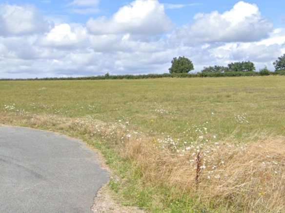 Terrain de 504m² à vendre à Montchanin (71)