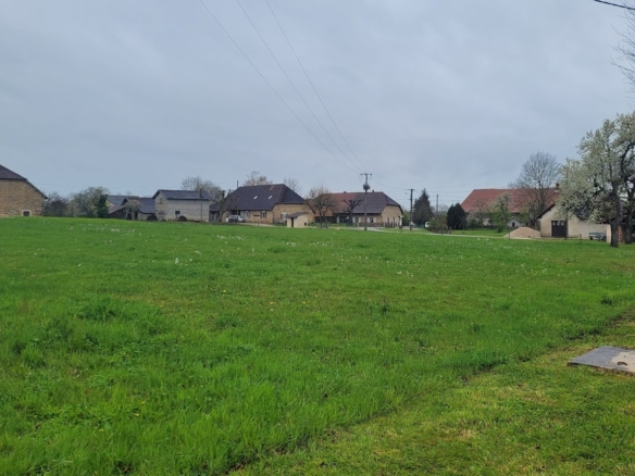 Terrain de 1 000m² à vendre à Rumilly-lès-Vaudes (10)