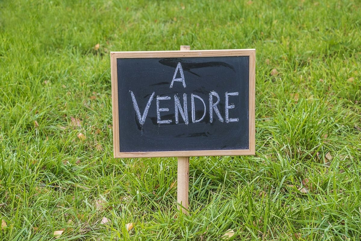 Terrain de 1 056m² à vendre à Villegusien-le-Lac (52)